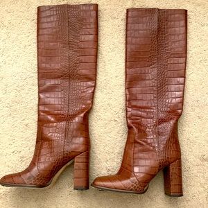 Paris, Texas brown snakeskin boots